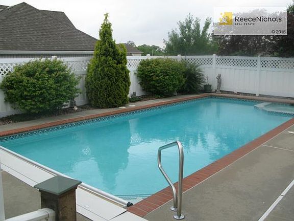 Inground Pool Retreat! Fenced for Privacy and Safety