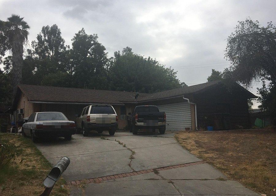 1st image of 405 Dixford Ln
