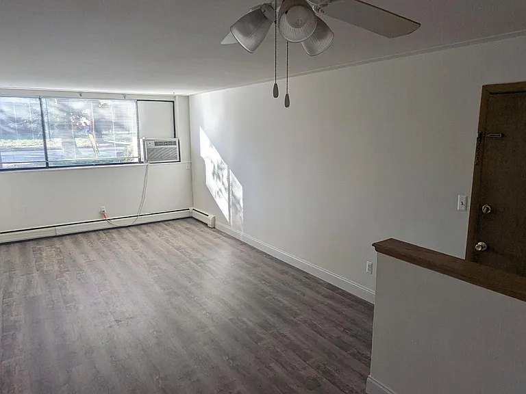 1835 Ulysses St NE #10 — Photo 1