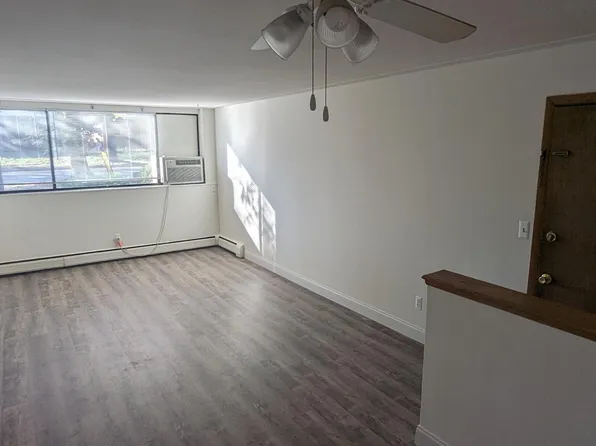 1835 Ulysses St NE APT 10, Minneapolis, MN 55418