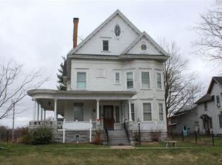 431 Main St, Phoenix, NY