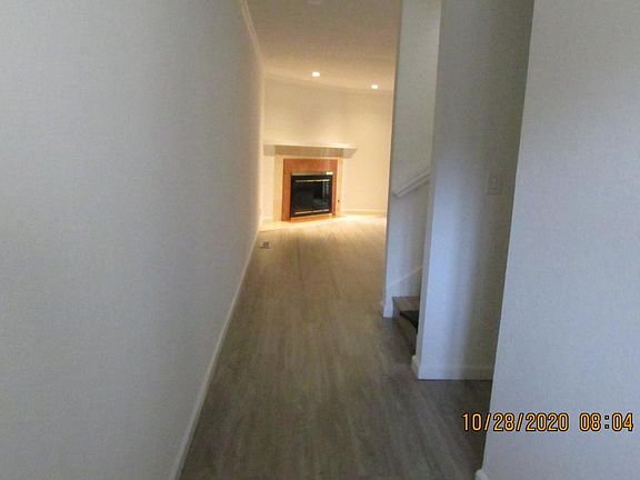4th image of 1430 Gordon St APT A