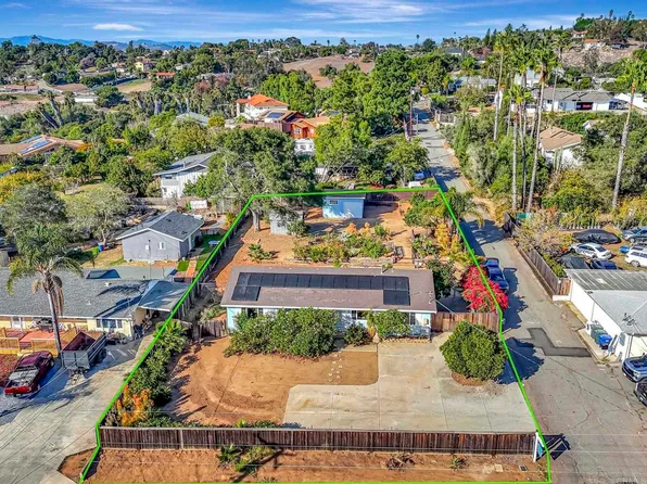 732 Osborne St, Vista, CA 92084