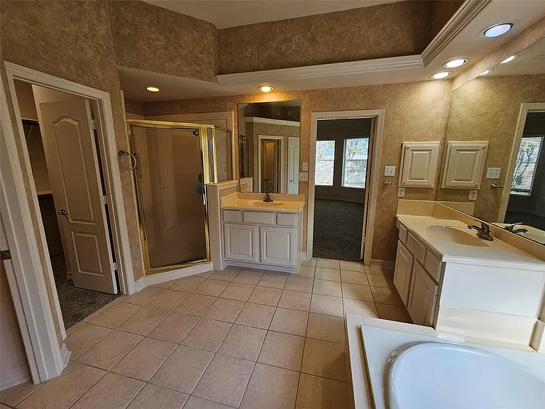 3218 Waters Edge Dr — Photo 22