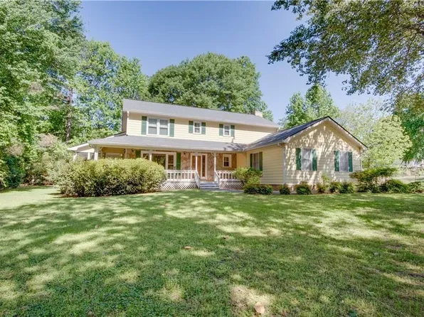 2123 Pinehurst Ln, Snellville, GA 30078