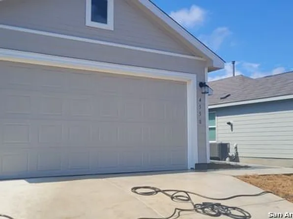 4550 Glades Way, San Antonio, TX 78225