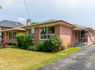 17 Risdon Ct, Toronto, ON M9C4E6
