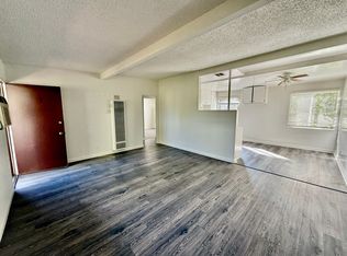 15812 Sherman Way APT 3, Van Nuys, CA 91406