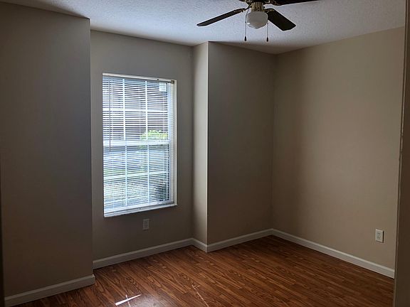 4th image of 116 Wellwood Ln