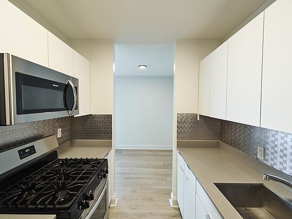 3rd image of 1954 1st Ave APT 10P