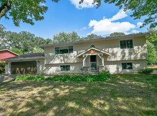 320 Oak Dr, Nya, MN 55397