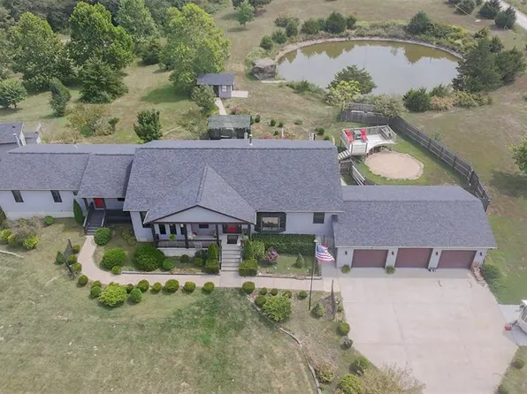 27500 Steelman Ln, Laquey, MO 65534