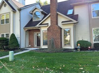 186 Crown Prince Dr, Marlton, NJ 08053