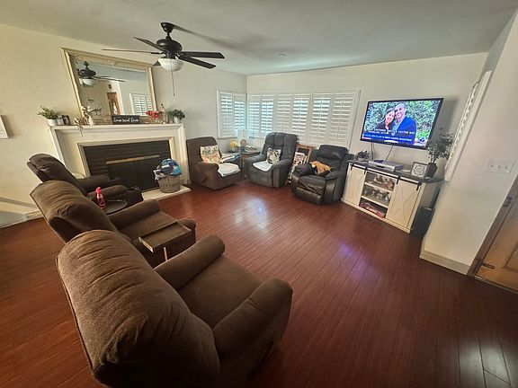 4th image of 16955 Janine Dr