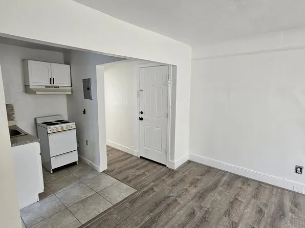 138 S 10th St APT 3, Newark, NJ 07107