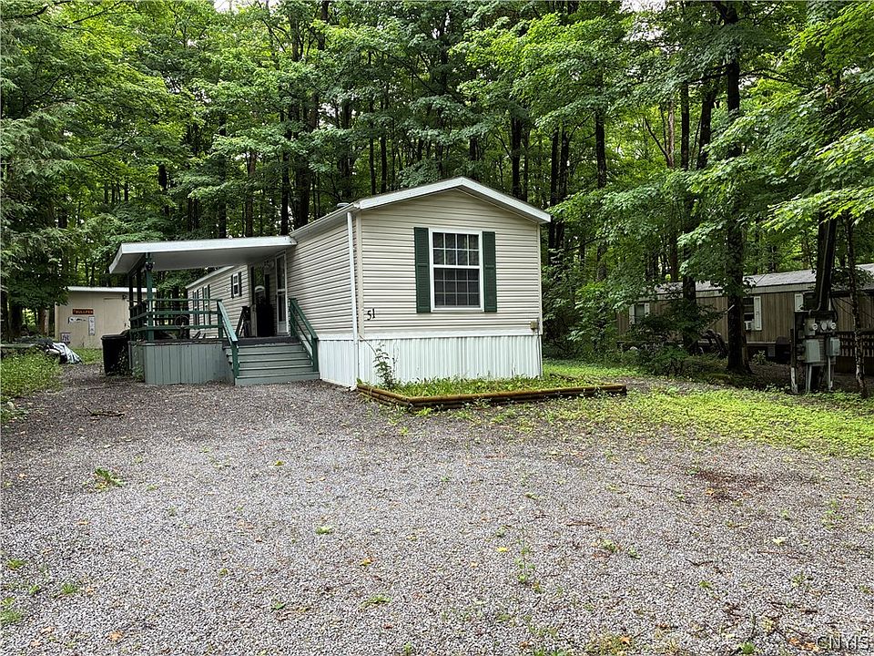 1st image of 382 Rider Rd #51