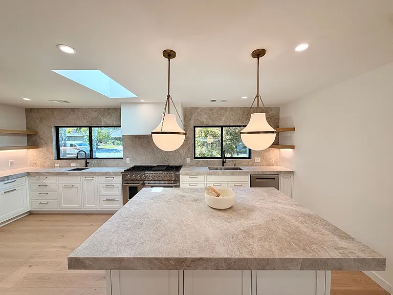 430 San Domingo Way — Photo 9