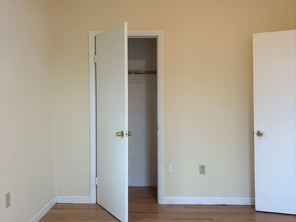 1st image of 20 Lyman St Floor 2