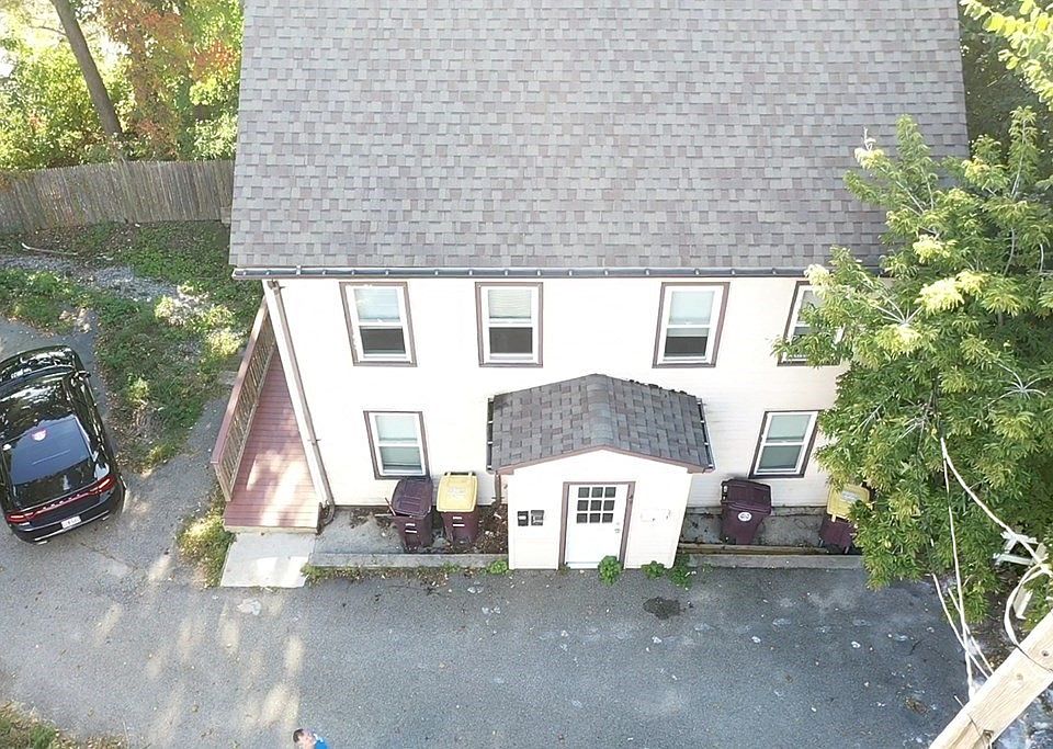 1st image of 49 Norfolk St #49