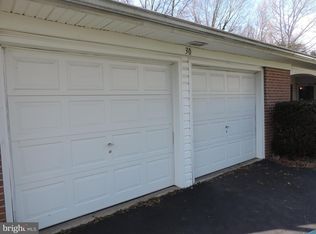 30 Twilight Ln, Willingboro, NJ 08046