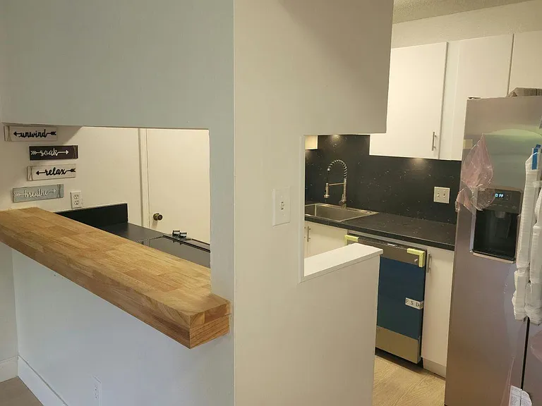 2313 N Congress Ave #33 — Photo 5