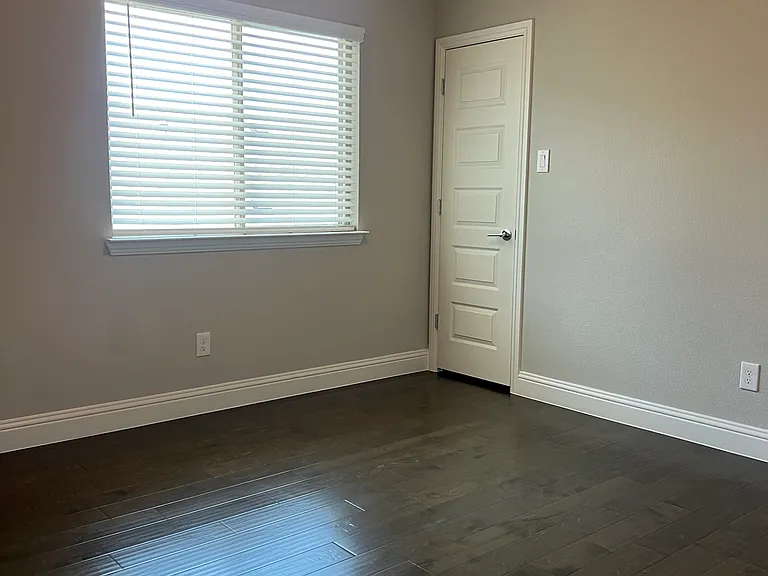 13244 Jonata St — Photo 29