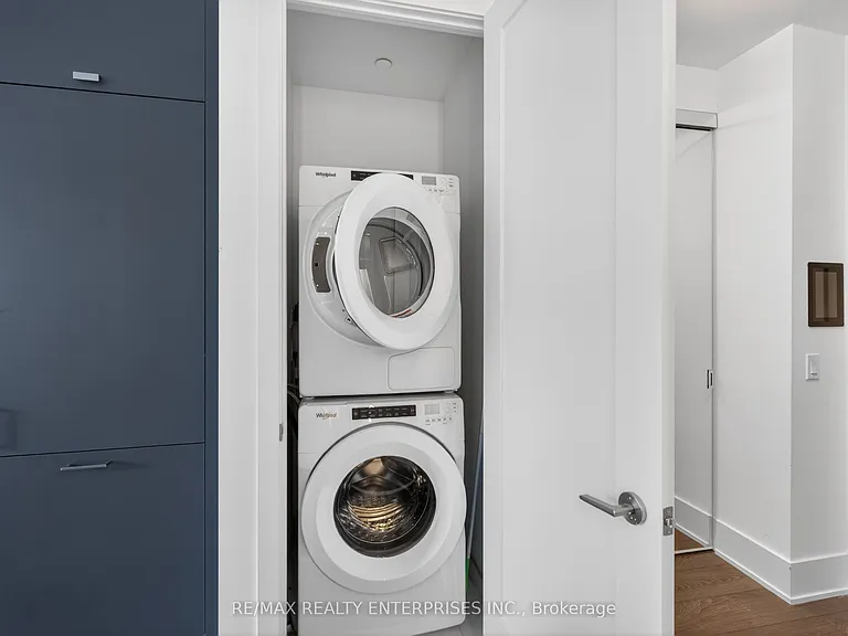 470 Front St W #2306 — Photo 32