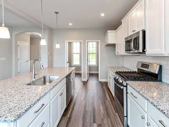 4th image of 11620 Begonia Way