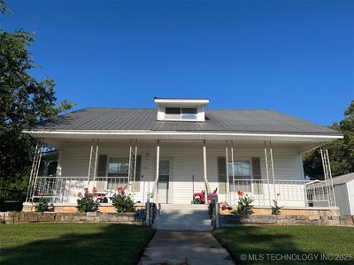 122 S 3rd St, Yale, OK, 74085