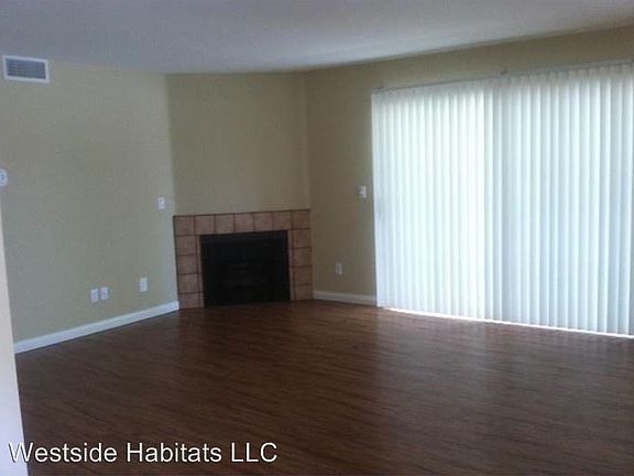 4th image of 4406 Cahuenga Blvd APT 104
