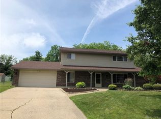 7490 Larissa Ct, Dayton, OH
