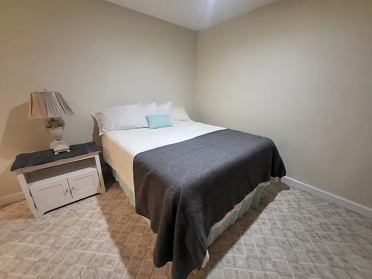 Delta Dr — Photo 23