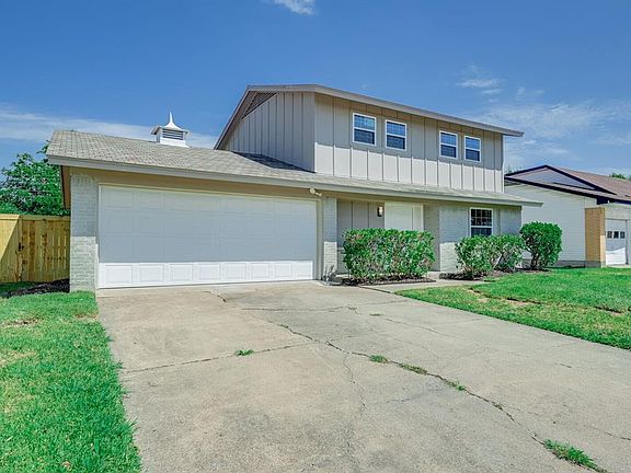 2nd image of 4417 Longleaf Dr