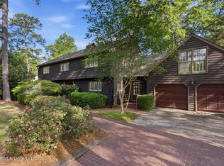 1012 Buckley Dr, Jackson, MS 39206