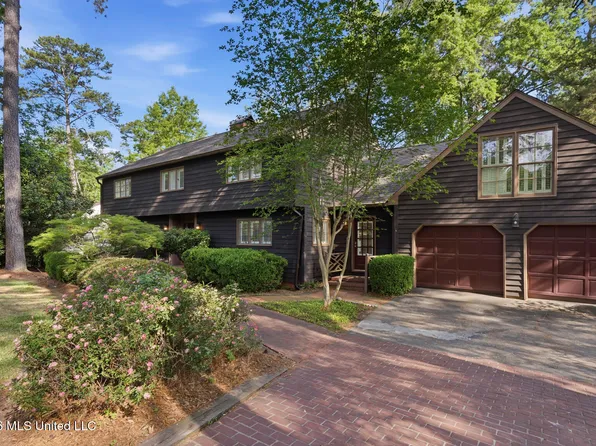 1012 Buckley Dr, Jackson, MS 39206