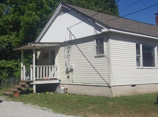 206 Longfield Rd, Rocky Top, TN 37769