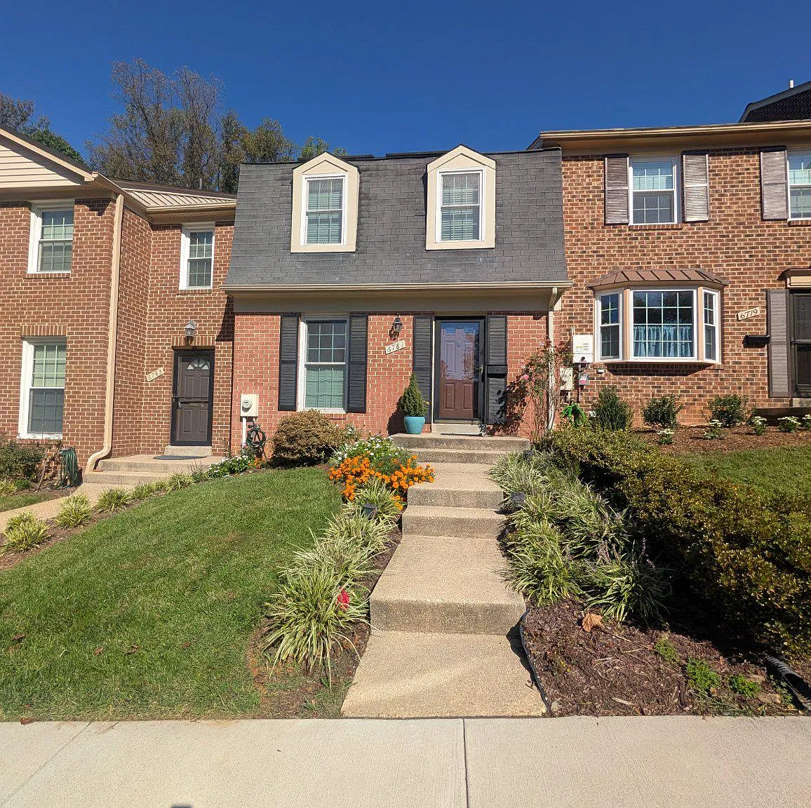 3 bed, 4.0 bath, 1760 sqft, $3,600 — Photo 1