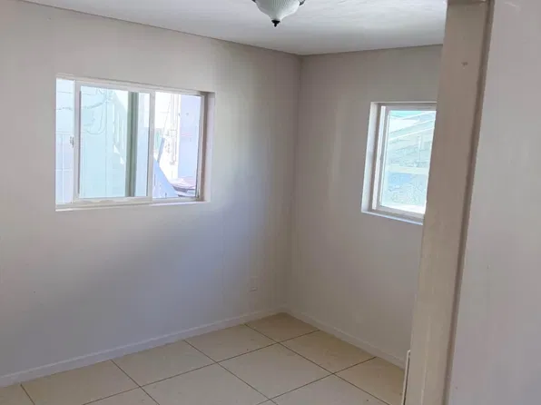 1525 Auld Ln #F, Honolulu, HI 96817