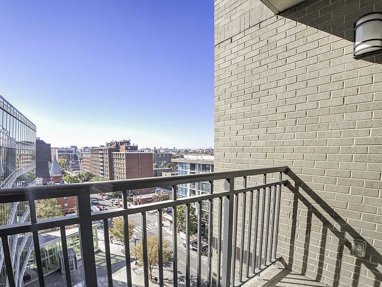 7th Flats — Photo 31
