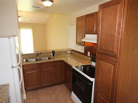 3rd image of 12127 Walden Woods Dr