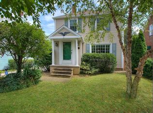 2021 E 224th St, Euclid, OH 44117