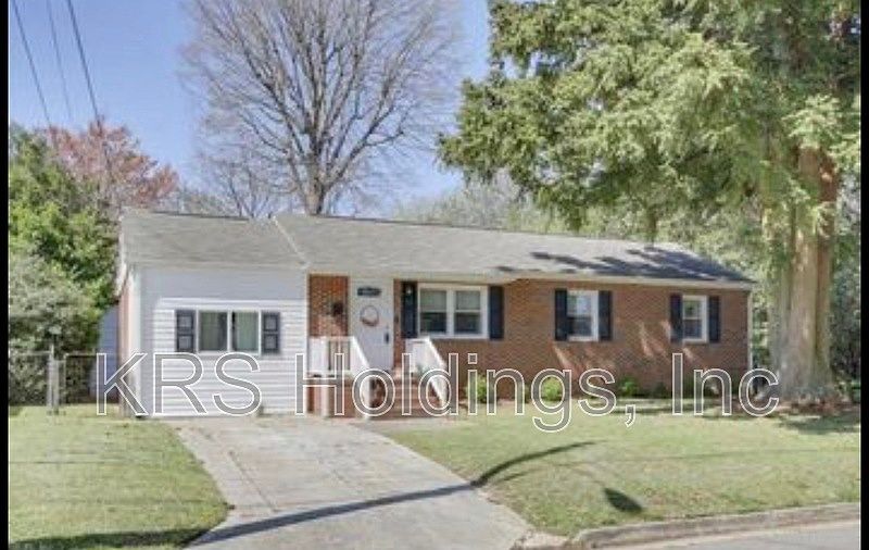 1st image of 25 Burnham Pl