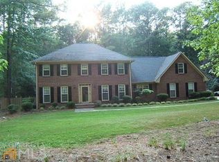594 Ginger Cake Rd, Fayetteville, GA 30214