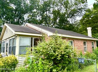 105 Sanford Rd, Laurinburg, NC 28352