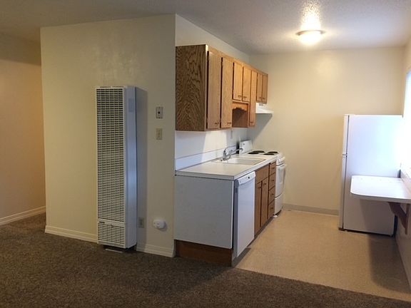 4th image of 436 Ford St APT 107