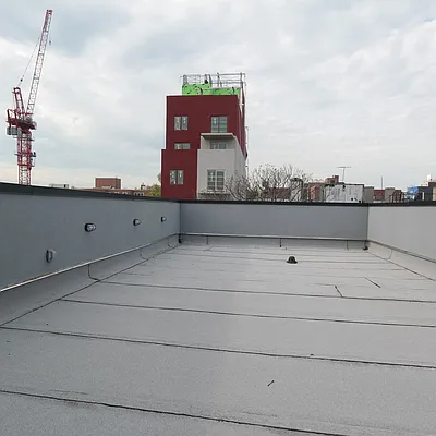 Rented by Nooklyn NYC LLC | media 42