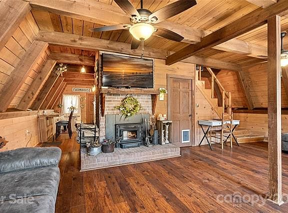 5th image of 4943 Piney Branch Ln