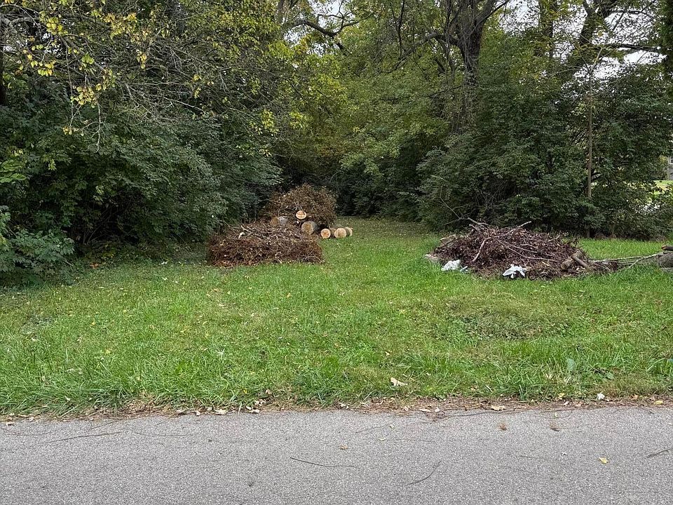 1st image of 2101 Huron Ave