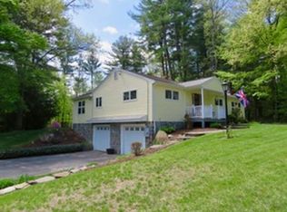 72 Gunn Rd, Southampton, MA 01073