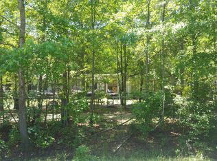 230 Hilltop Rd, Glennville, GA 30427